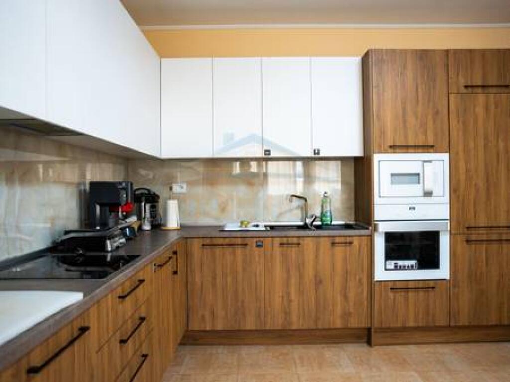 For sale, Penthouse, Kodra e Diellit, Tirana.