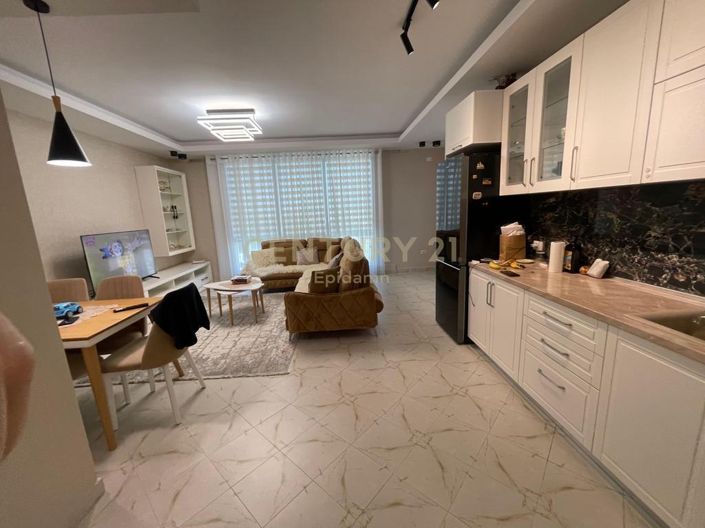 Apartament 1+1 Me Qira në Vollga, Durrës - 700€ | 89 m²