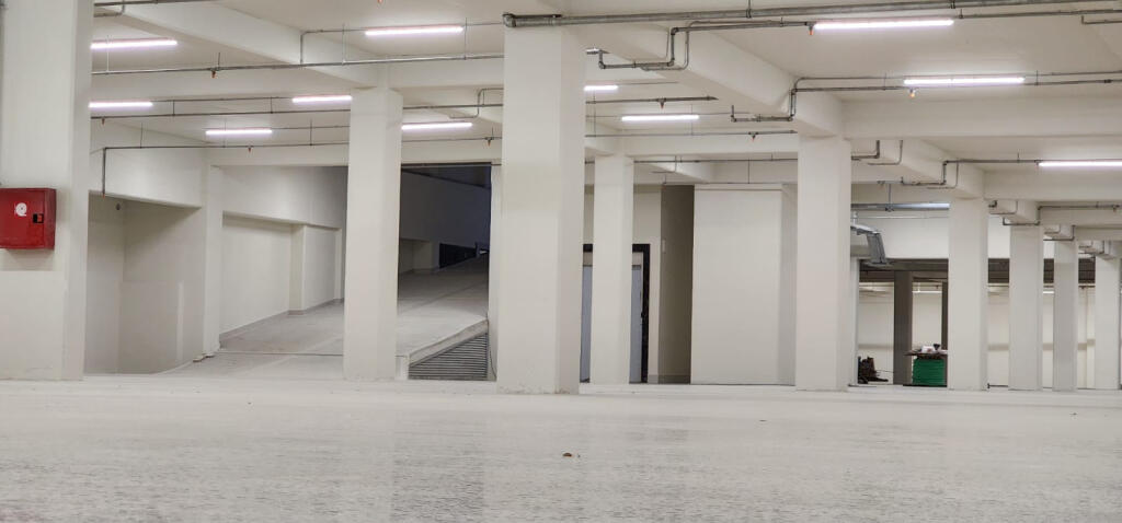 Godine 2 Kateshe Multifunskionale Me Qera ne Mezez (ID BM243) Tirane
