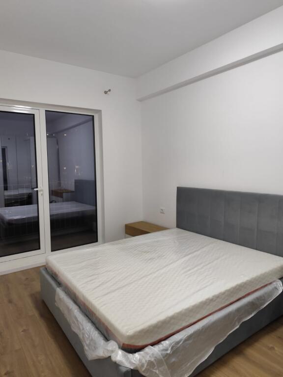 Jepet me qera apartament 2+1  Kompleksi OXA tek Fresku !