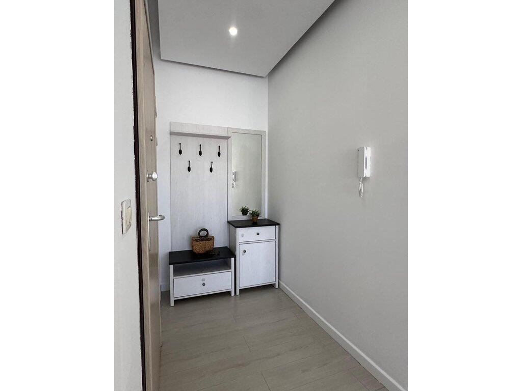 Astir, Apartament per qira 2+1+2 !