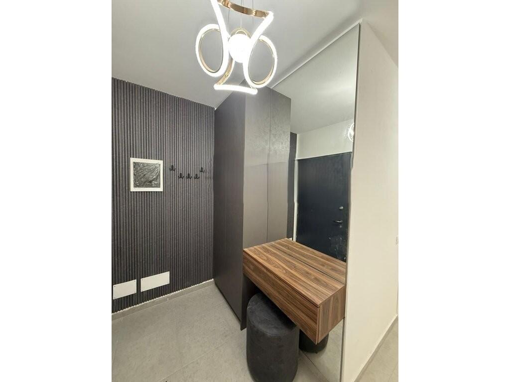 Qira, Apartament 2+1+2, Astir 500 € /Muaj