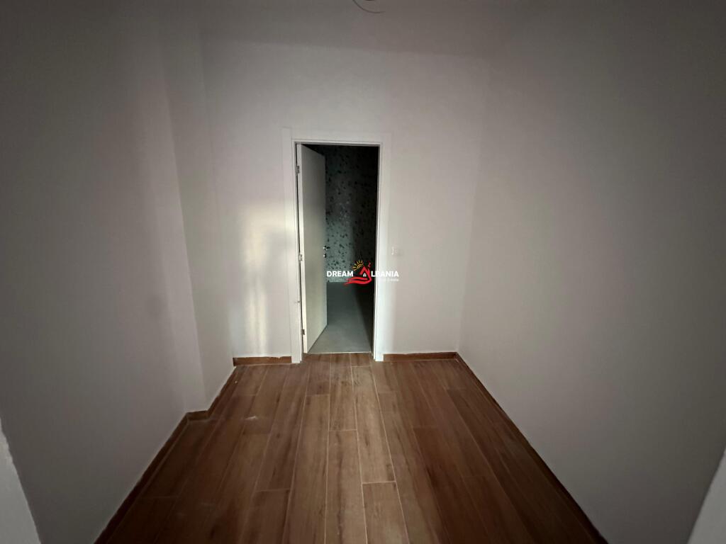 Duplex business premises for rent on Kavaja Street, Tirana Garden Building (ID 42611189)
