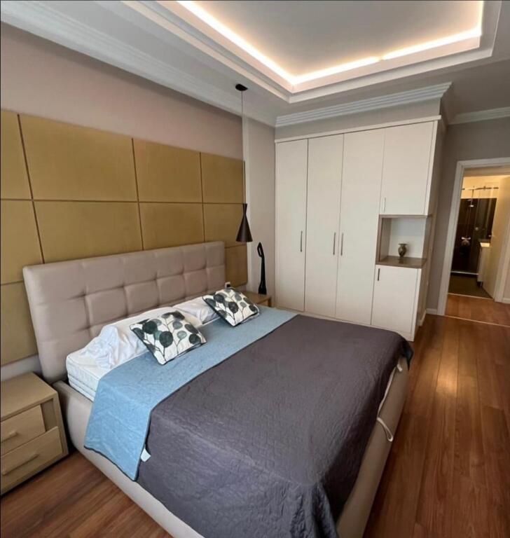 apartament 2+1 me qira tek Liqeni