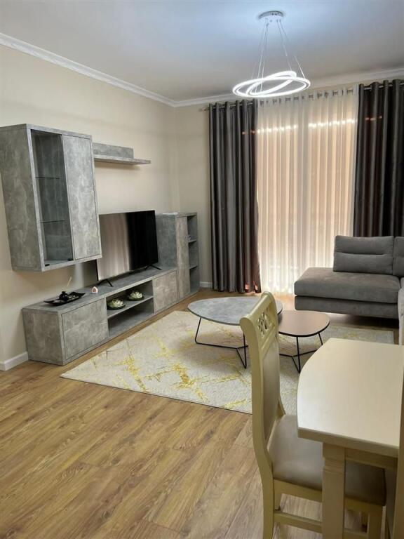 🏡 Appartamento 2+1+2 Bagni in Affitto – Via Gramoz Pashko, Tirana
