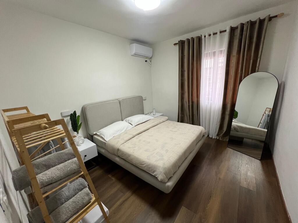 APARTAMENT 2+1 ME QIRA SHESHI WILLSON