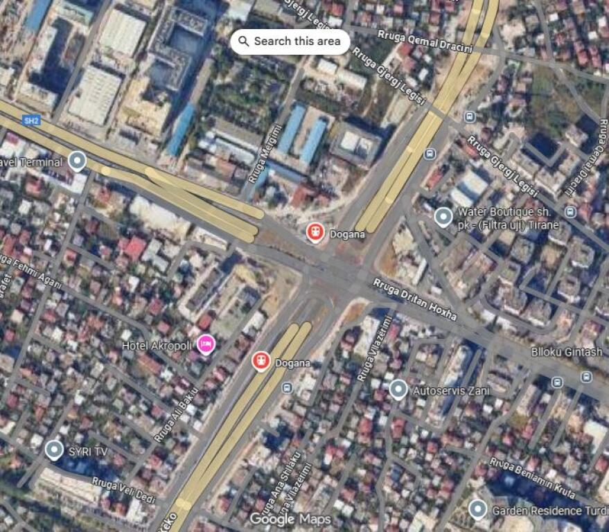 Posto auto in vendita presso la Vecchia Dogana vicino a Pati Travel, Tirana (ID 4181112)