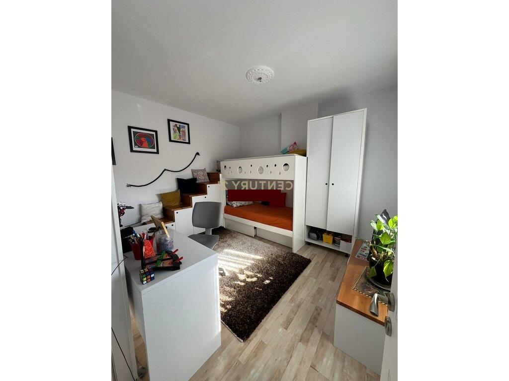 2+1+2 APARTMENT FOR RENT IN ZOG TE ZI