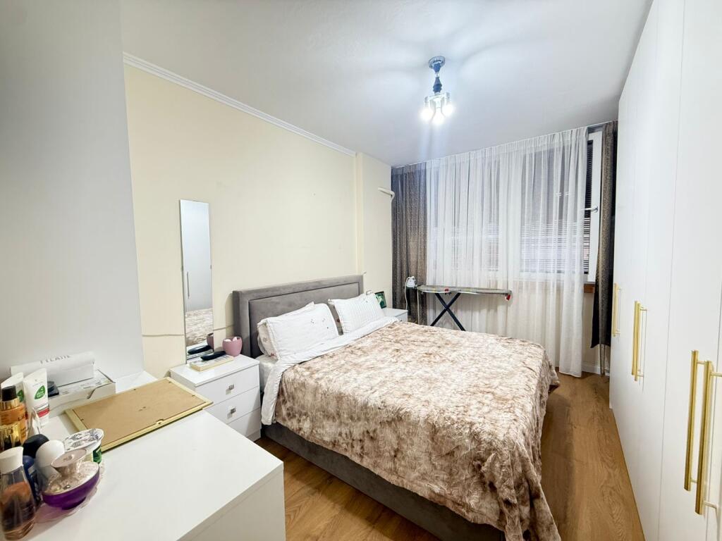 Appartamento 2+1+2 in vendita, Comune di Parigi, Incrocio