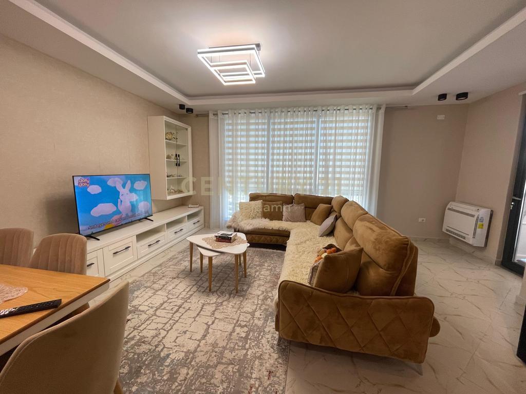 Apartament 1+1 Me Qira në Vollga, Durrës - 700€ | 89 m²