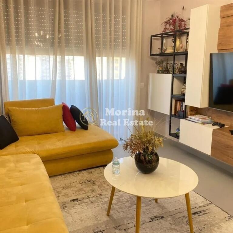 Qira Apartament 1+1,Stadiumi Dinamo, 900 Euro.