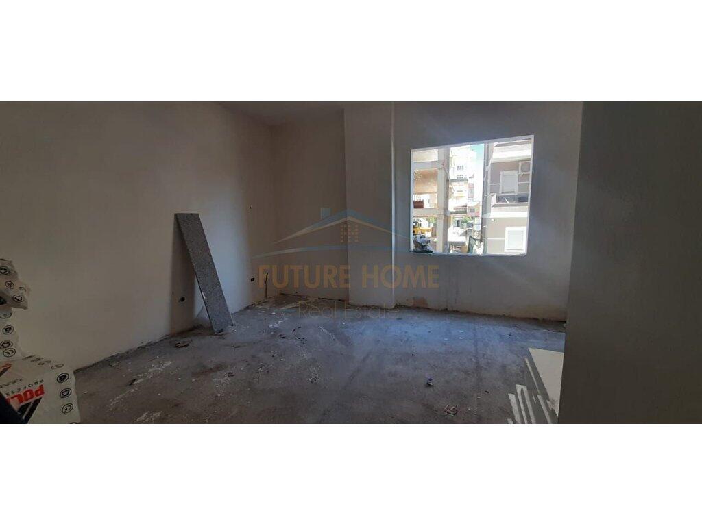 Shitet, Apartament1 1+1