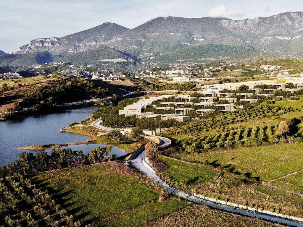 Lake of Farka! We offer for sale Apartment 2+1+2! Great view! Clearing Price‼️