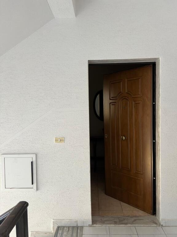 Appartamento 2+1 in affitto a Bllok