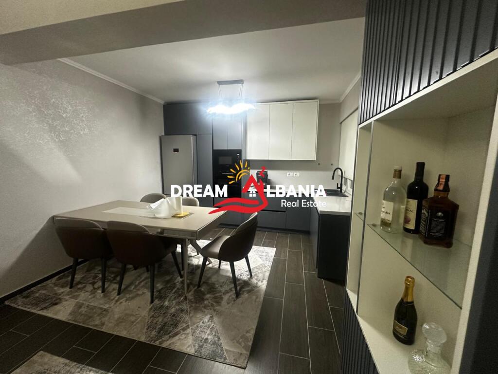 Apartament 3+1+2 me qera Selite prane Kompleksit 3D (4231478)