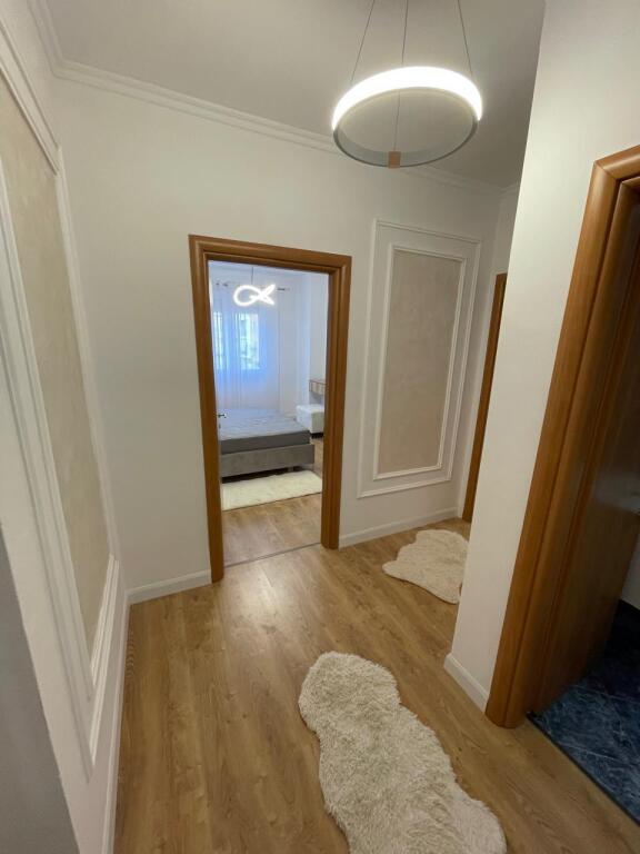 🏡 Shitet apartament 1+1 ne Astir prane bar Artistit