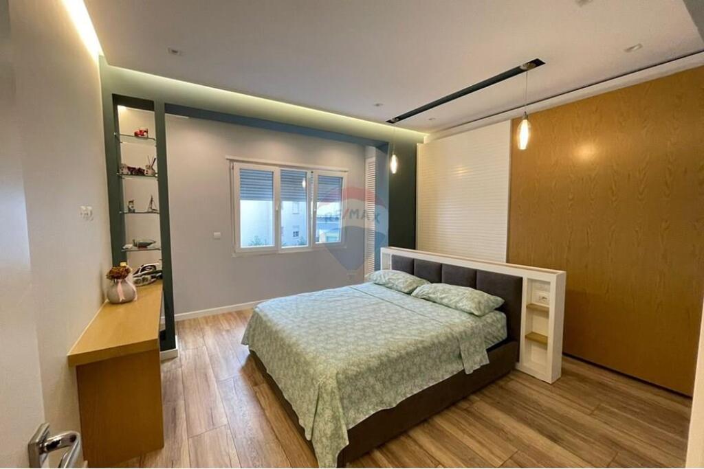 Apartament 3+1 me post parkimi tek K.Zoo!