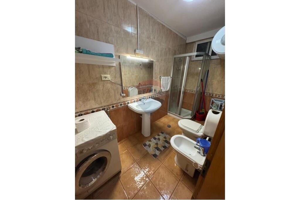 APARTAMENT 1+1 PER QIRA MINE PEZA