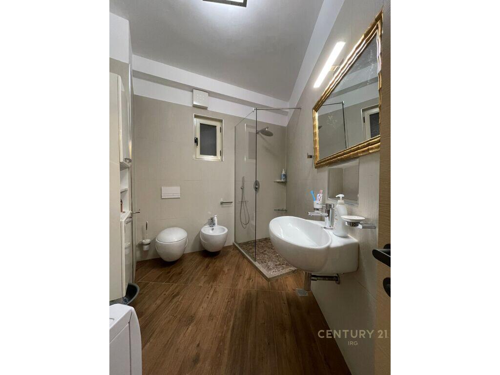 Apartament 2+1 ne Astir