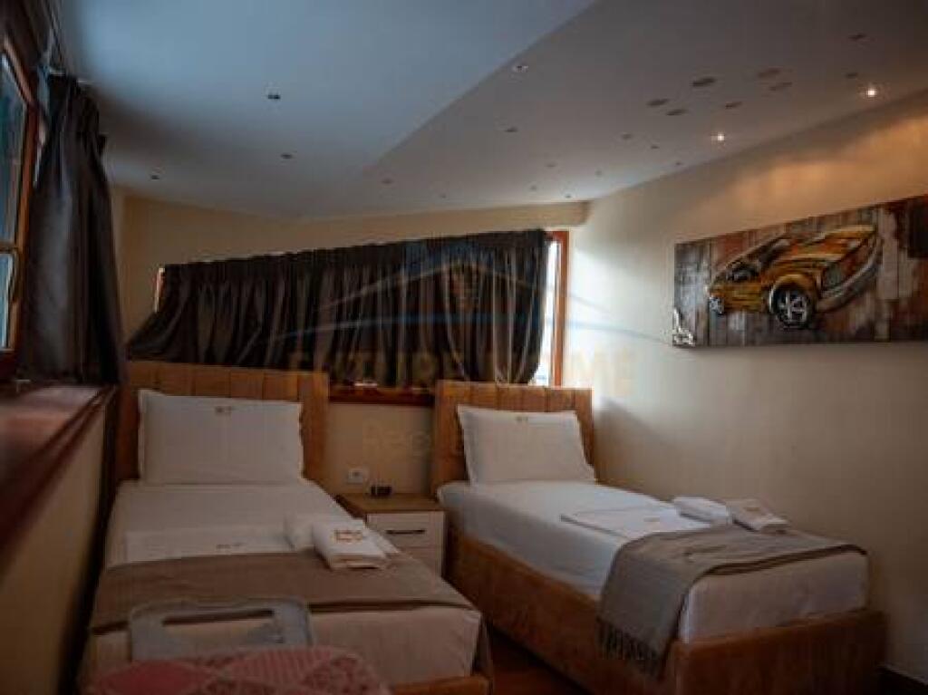 For sale, Penthouse, Kodra e Diellit, Tirana.