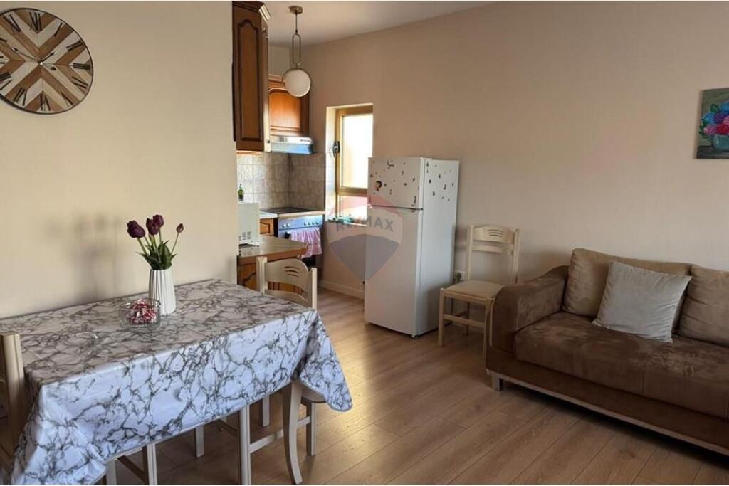 APARTAMENT 1+1 PER QIRA MINE PEZA !