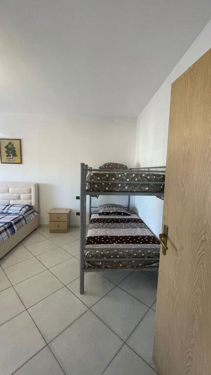 Apartament me qera 1+1 , Toçaku plazh Durres