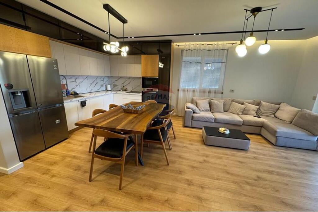 Jepet Apartament 3+1+2 Liqeni Thate