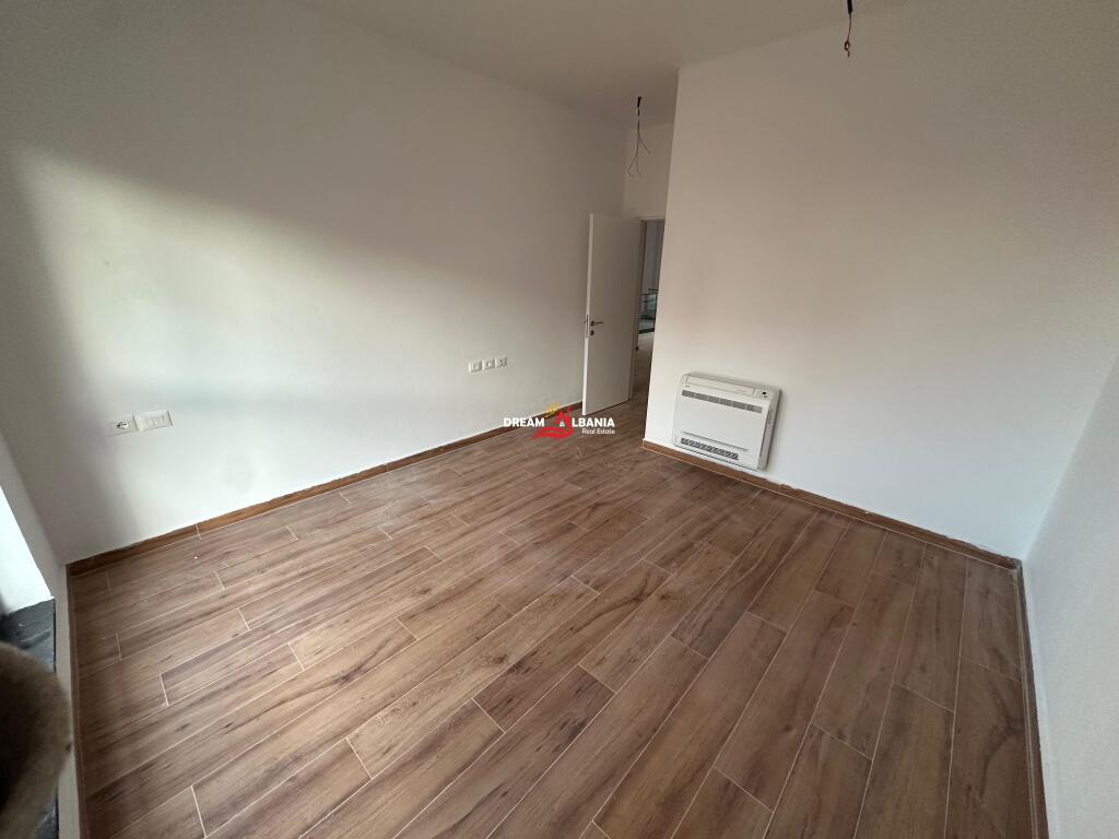 Duplex business premises for rent on Kavaja Street, Tirana Garden Building (ID 42611189)