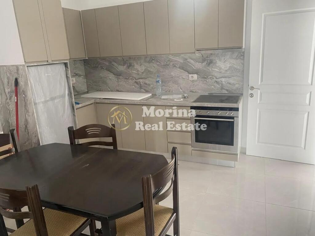 Apartament Me Qira 1+1, Kompleksi ASL–Rruga Kongresi Manastirit, 520 Euro/Muaj.