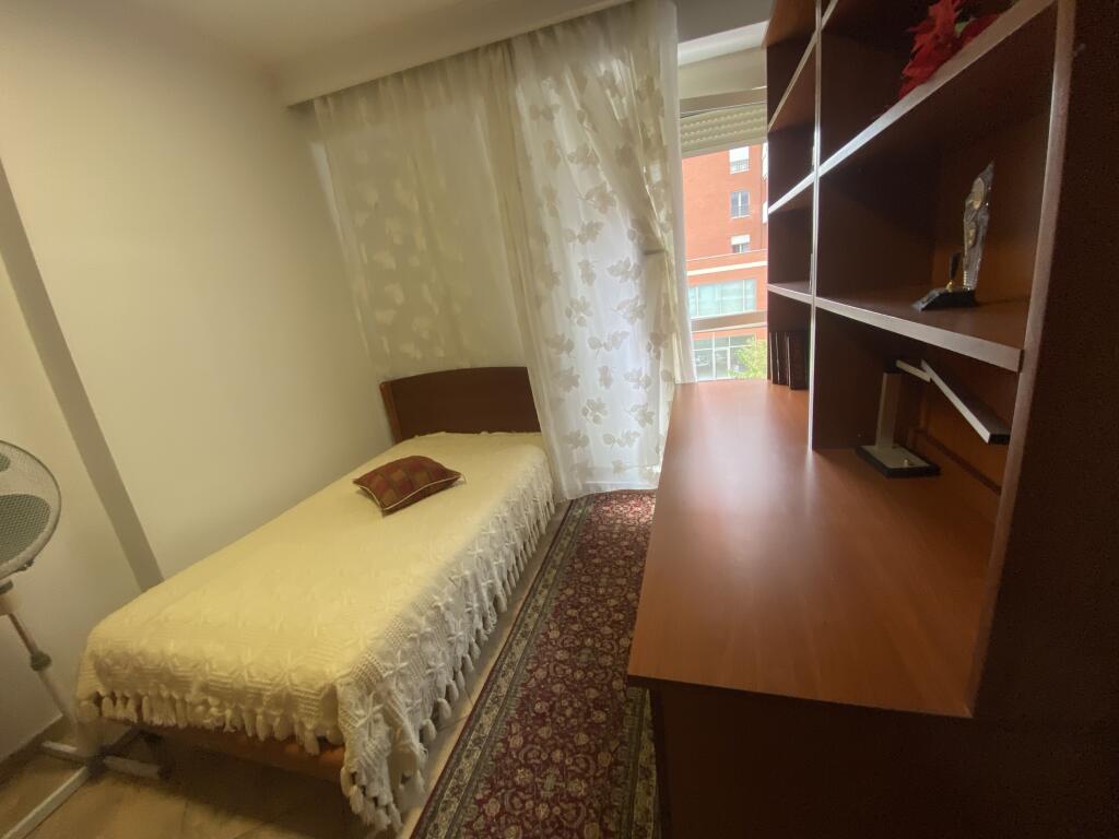 2+1,i mobiluaar ,ngjit me kompleksin delijorgji,750 euro