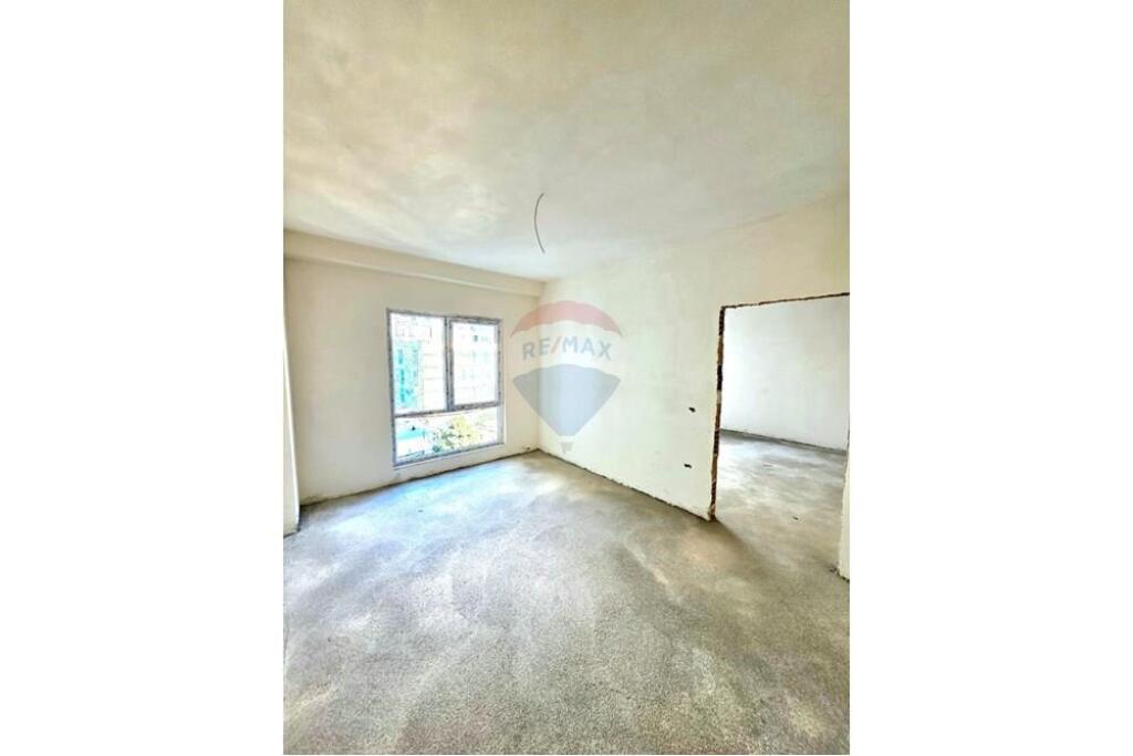 FOR SALE APARTMENT 1+1 NEAR AMERICAN HOSPITAL 2