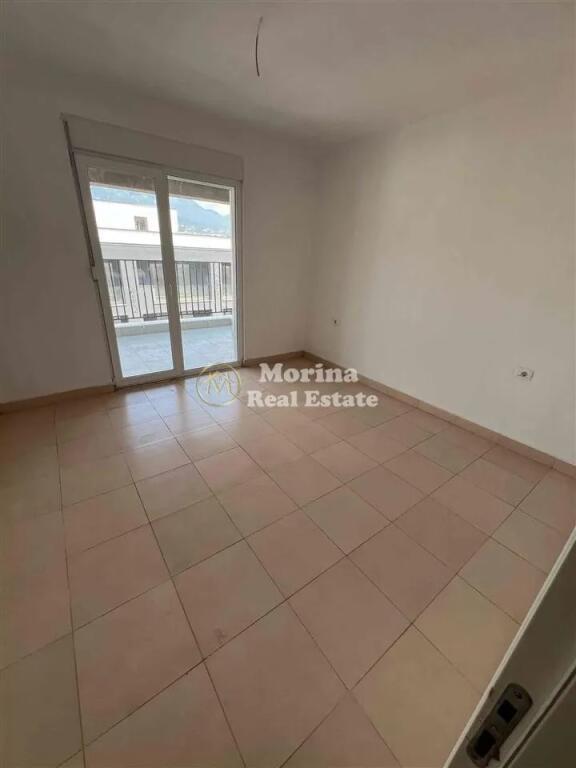 Affitto, Appartamento 1+1, 5Maji, 350 Euro/Mese