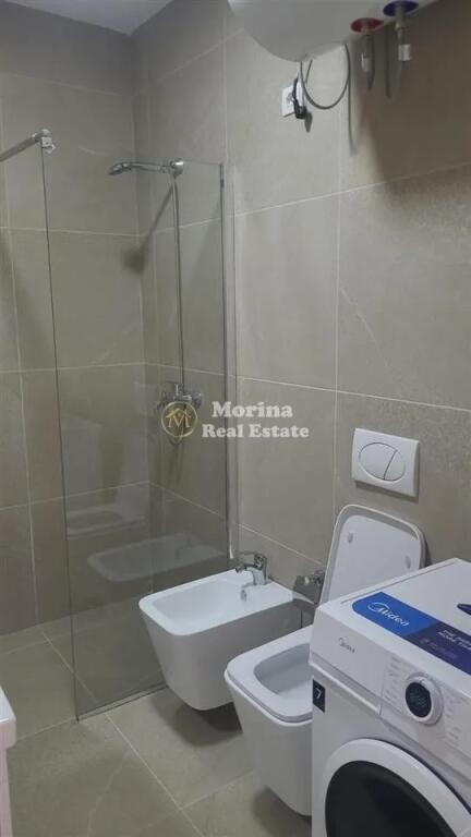 Qera, Apartament 1+1 Pazari i Ri, 600 euro/muaj