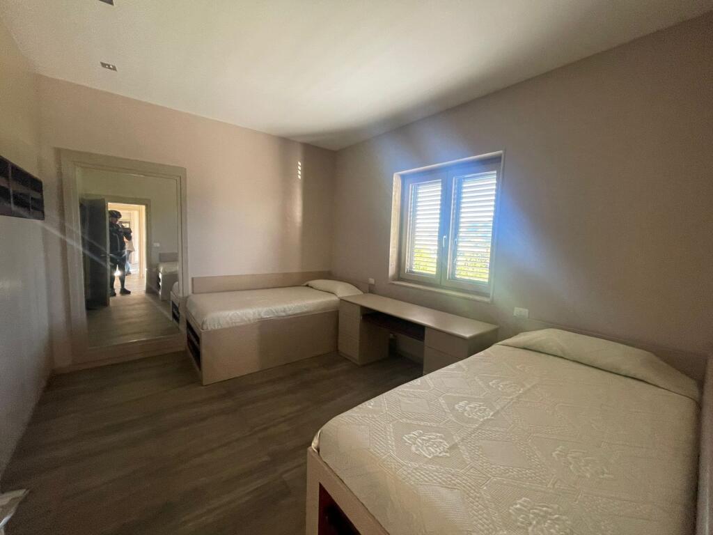 TERRENO+ CASA IN VENDITA A VISHNJE