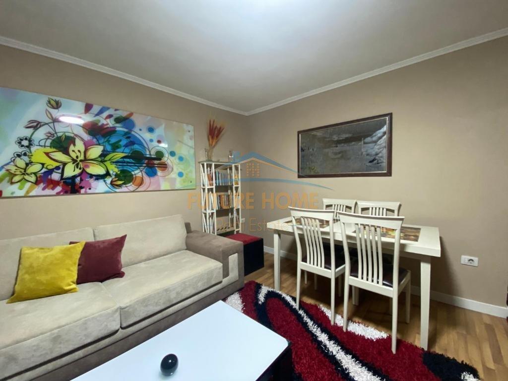 Qera, Apartament 2+1, Zogu i Zi