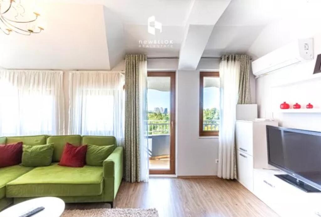 Jepet Me Qera : Apartament Fantastik ✨️ 2+1+2Wc &amp; 2 Parkime 780€ ( Liqeni Artificial - Shkolla Willson) Pamje Panoramike nga Liqeni 🏞