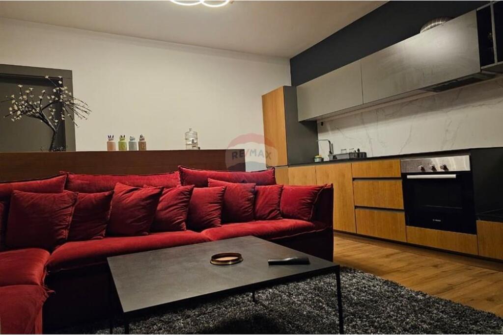 Jepet Apartament me Qira 2+1 te Drejtoria Higjenes !