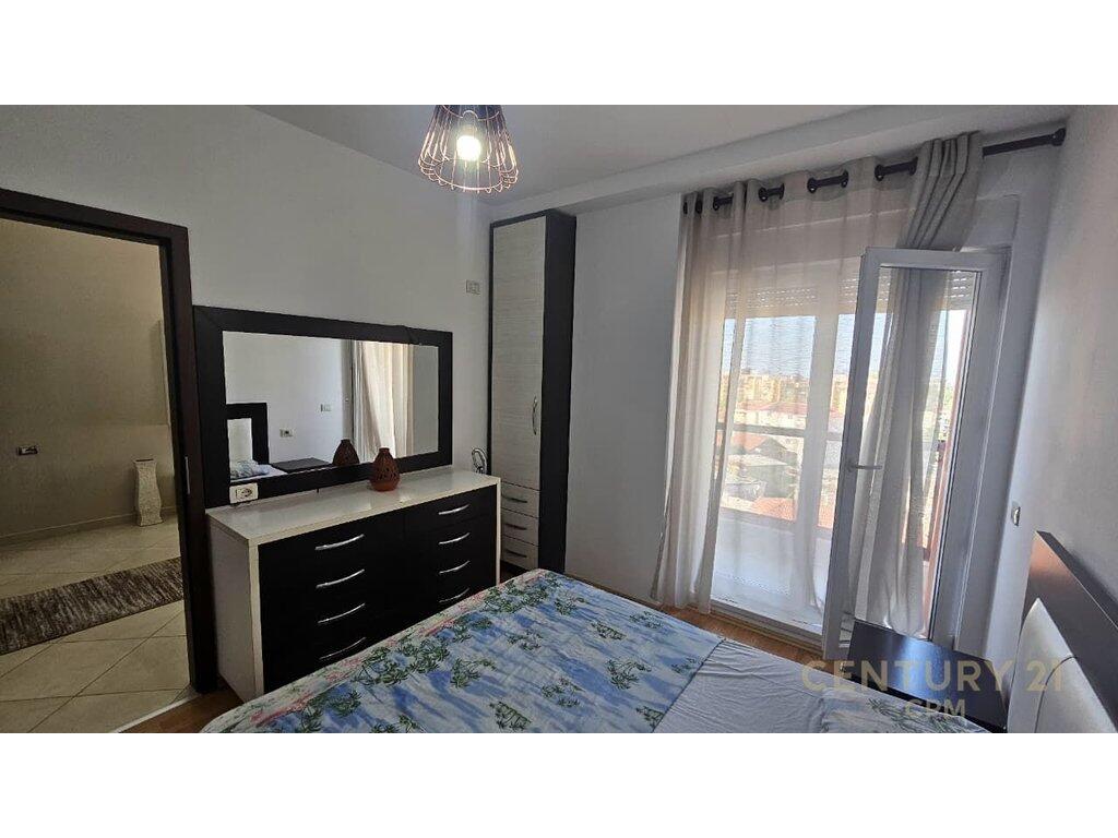 Apartament 1+1 me Qira te Kompleksi Magnet, pranë 21 Dhjetorit
