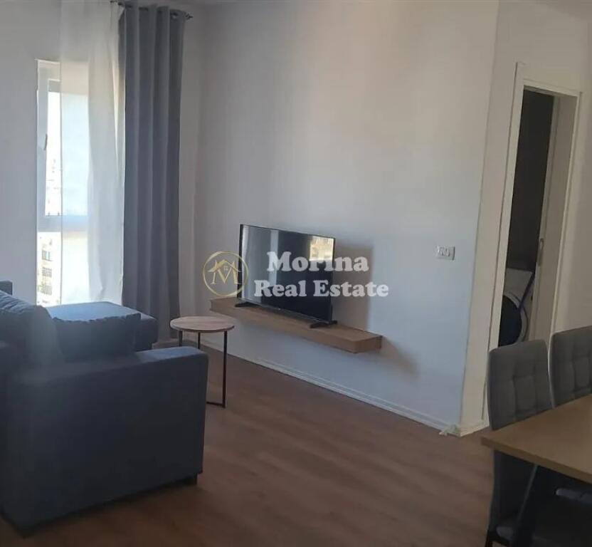 Qera, Apartament 1+1 Pazari i Ri, 600 euro/muaj