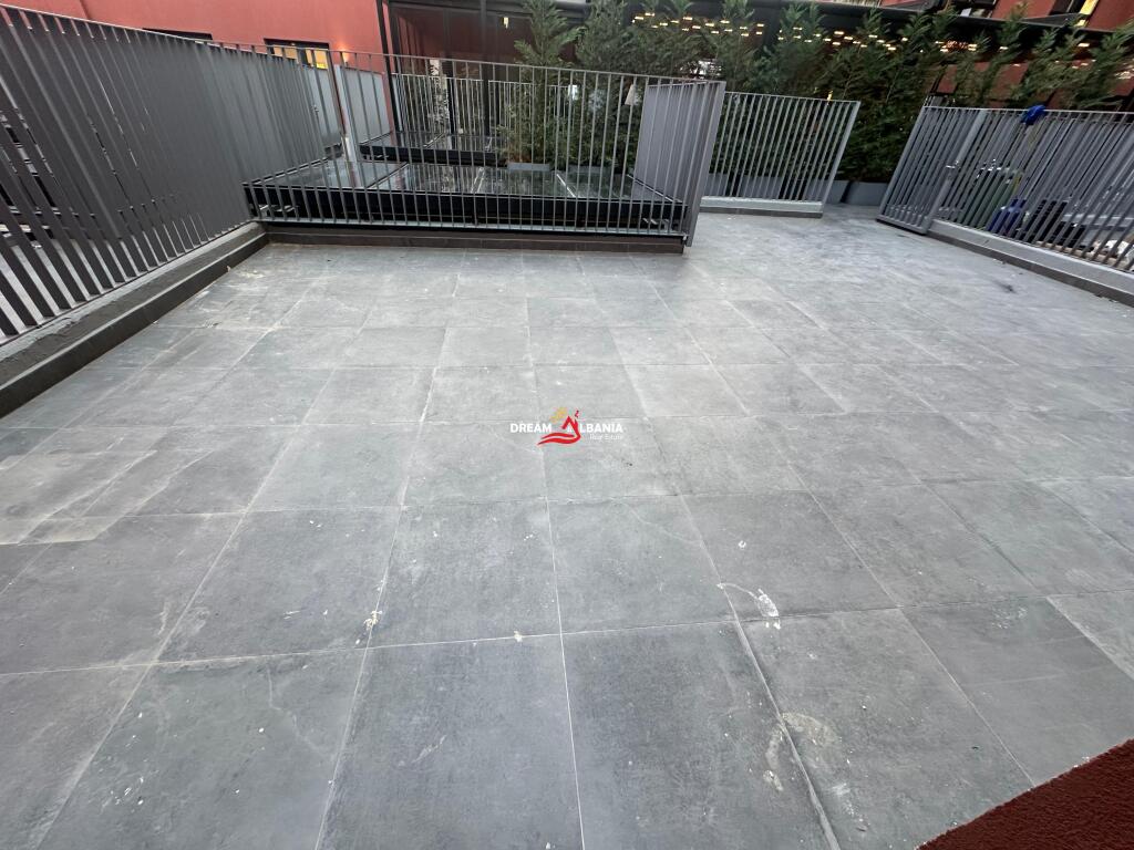 Duplex business premises for rent on Kavaja Street, Tirana Garden Building (ID 42611189)