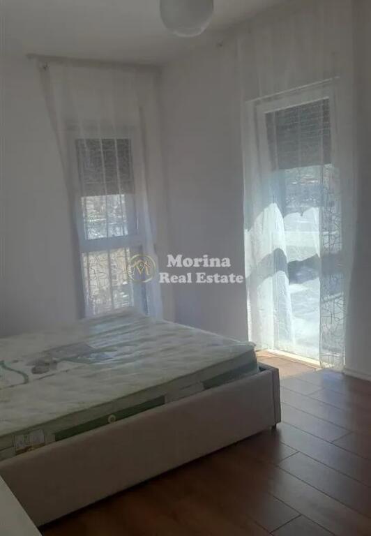 Qera, Apartament 1+1 Pazari i Ri, 600 euro/muaj
