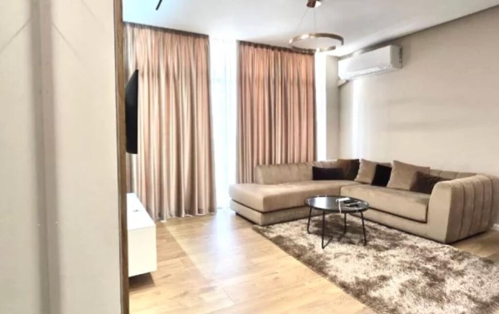 Jepet Me Qera: 1+1+Ballkon (+Garazh️) Bulevardi i Ri (Rez. AVID) 650€ / muaj