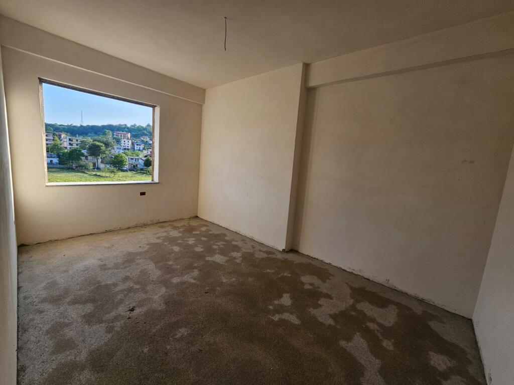 🏢Shitet Apartament 2+1+2 + 🅿️Post Parkingu | 📍Astir