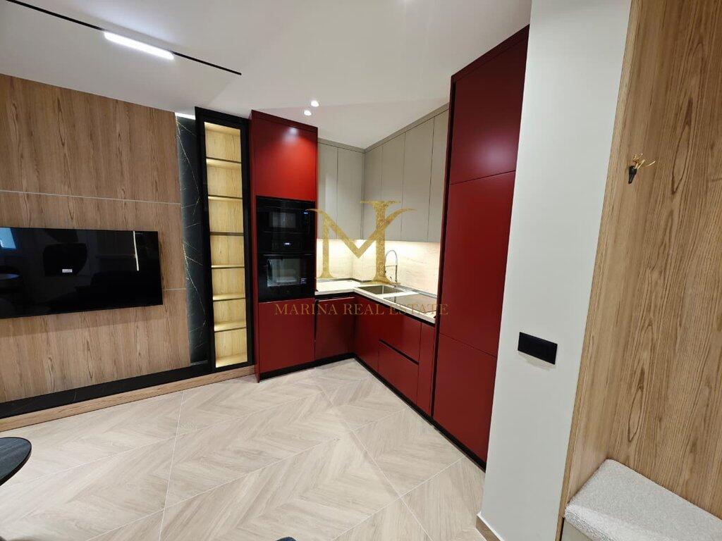 Jepet me qira apartament luksoz 1+1 në zonën Bashkia, Durrës!!