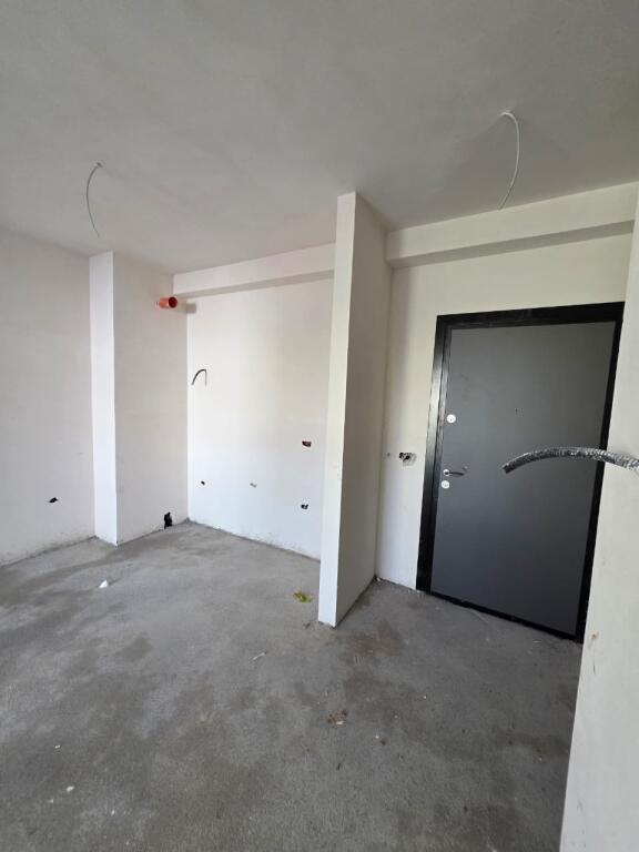 ~~~ Apartament 1+1 per Shitje tek Amerikan 2~~~ Apartament 1+1 per Shitje tek Amerikan 2