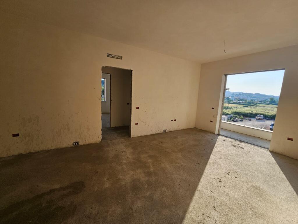 🏢Shitet Apartament 2+1+2 + 🅿️Post Parkingu | 📍Astir