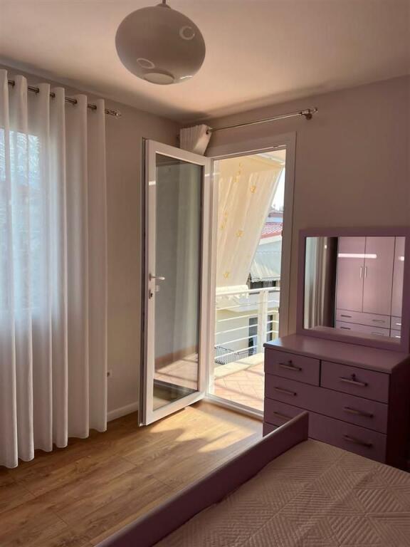 🏡 Appartamento 2+1+2 Bagni in Affitto – Via Gramoz Pashko, Tirana