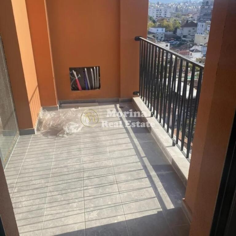 Apartament Me Qira 1+1, Kompleksi ASL–Rruga Kongresi Manastirit, 520 Euro/Muaj.