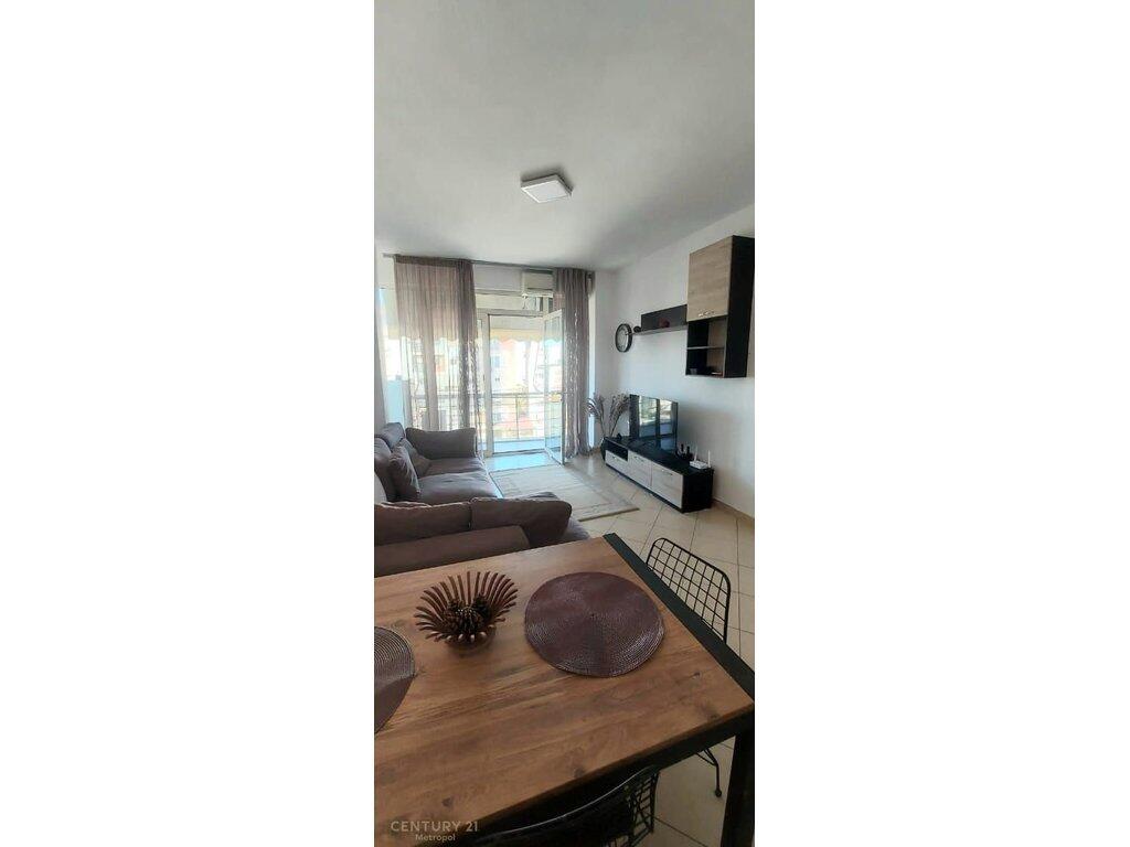 Apartment 1+1 For Rent in the Electric Market, Tirana!