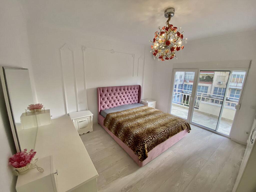 📣 QERA Apartament 3+1 Me 2 Tualete 📍 Prane Ambasades Amerikane, Tirane ✨